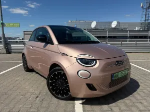 Fiat 500 42 kWh 2022