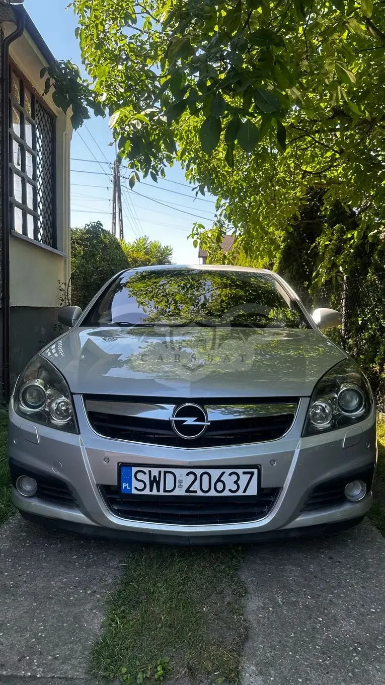 Opel Signum 2.0 T Cosmo 2007