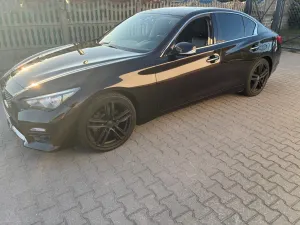Infiniti Q50 2016