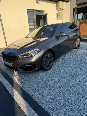 BMW 1 Series F40 (2019-) 118i Sport Line 2021