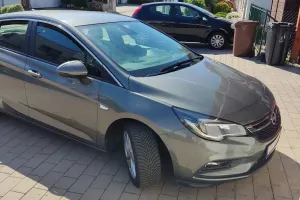 Opel Astra K (2015-2021) 1.4 T Enjoy 2017