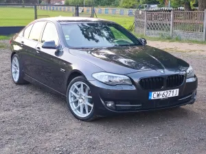 BMW 5 Series F10/F11 (2009-2017) 530d Luxury Line 2012