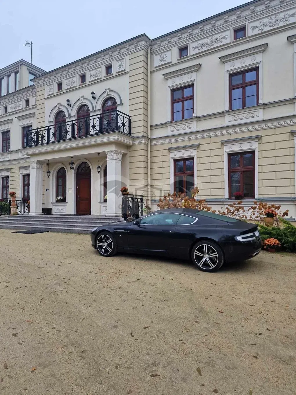 Aston Martin DB9 2010