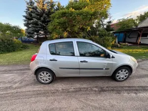 Renault Clio III (2005-2012) 1.2 16V Emotion 2007