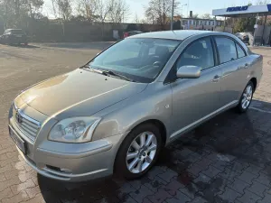 Toyota Avensis II (2003-2009) 2.0 D-4D Sol Plus 2004