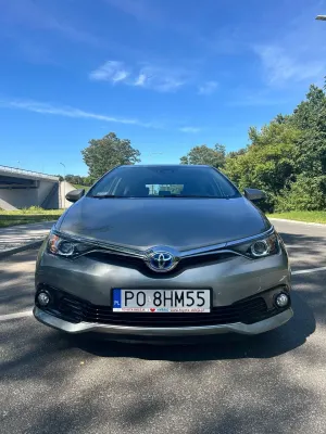 Toyota Auris II (2012-) Hybrid 135 Premium 2017