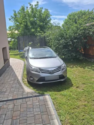 Toyota Avensis III (2009-) 2.0 D-4D Comfort 2014