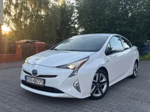Toyota Prius IV (2015-2023) 1.8 Hybrid Prestige 2017