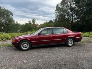 BMW 7 Series E38 (1994-2001) 740iL 1998