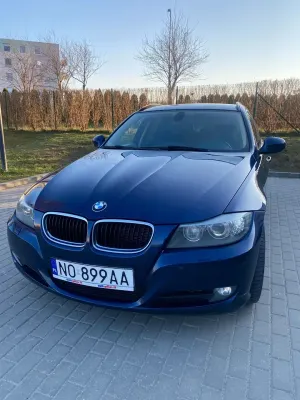 BMW 3 Series E90/E91/E92/E93 (2005-2012) 318d 2012