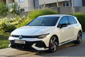 Volkswagen Golf VIII (2020-) 2025