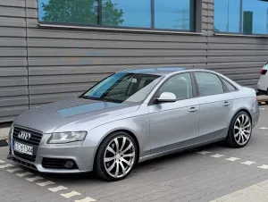 Audi A4 B8 (2007-2015) 2.0 TDI DPF Ambition 2008