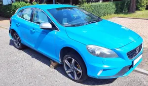 Volvo V40 II (2012-) D2 R-Design 2013