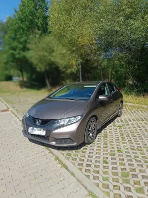 Honda Civic IX (2011-2017) 1.4 i-VTEC 2013
