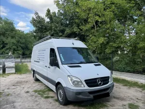 Mercedes-Benz Sprinter 2011