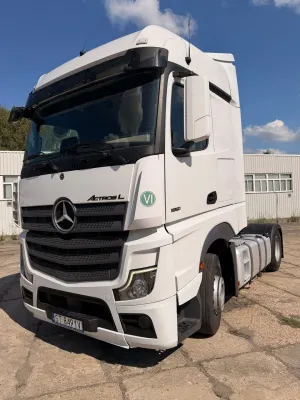 Mercedes-Benz Actros 2023