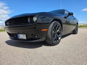 Dodge Challenger 3.6 SXT Plus 2021