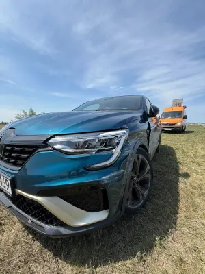 Renault Arkana / XM3 1.6 E-TECH E-Tech Engineered MMT 2022