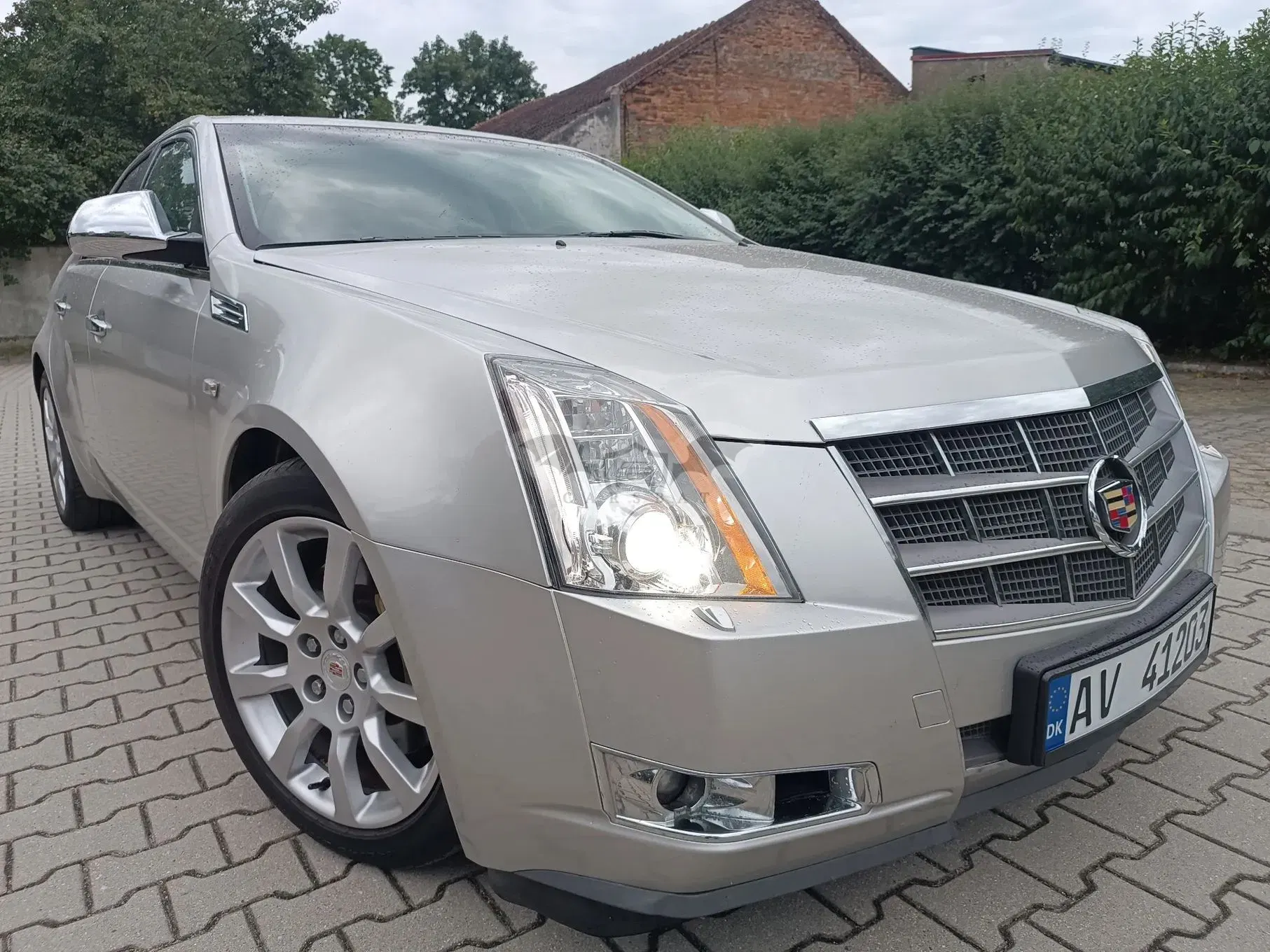 Cadillac CTS 3.6 V6 Automatik AWD Sport Luxury 2010