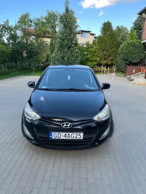 Hyundai i20 II (2014-2020) 1.25 Wersja Jubileuszowa 2014