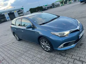 Toyota Auris II (2012-) 2015