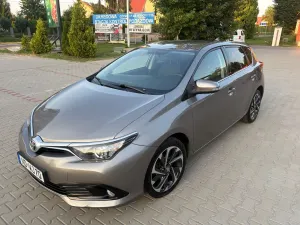 Toyota Auris II (2012-) 1.2 T GPF Premium 2015