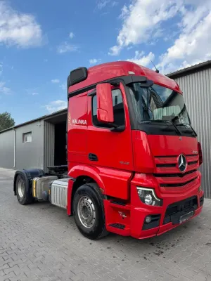 Mercedes-Benz Actros 2023