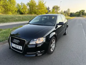 Audi A3 8P (2003-2012) 1.6 TDI DPF S tronic Ambiente 2011