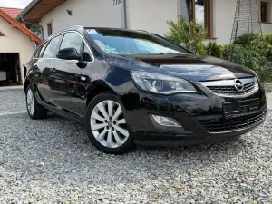 Opel Astra J (2009-2019) 1.4 Turbo Active 2011