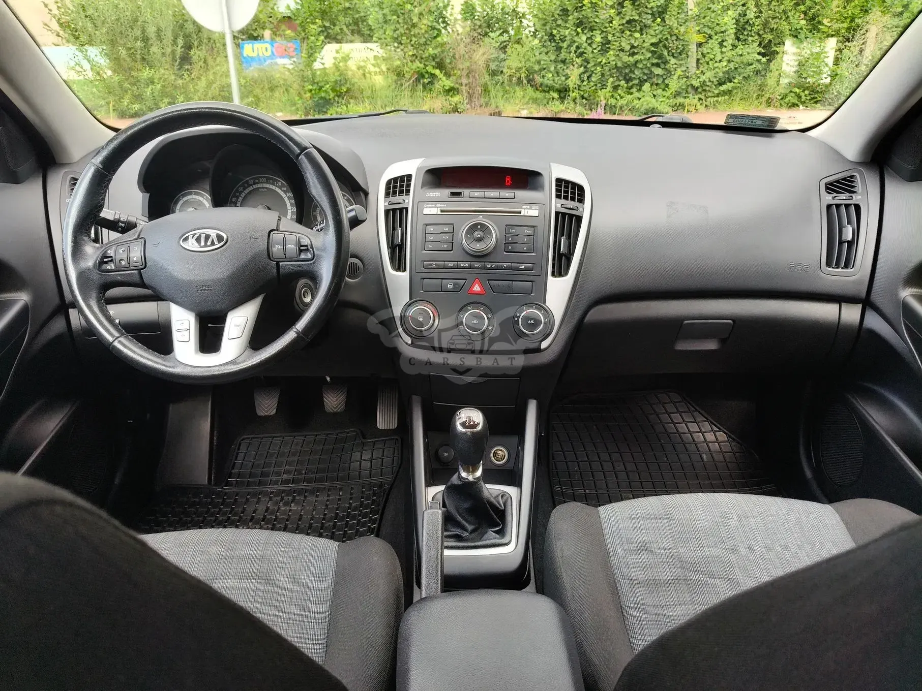 Kia Ceed I (2006-2012) 1.6 Crdi M 2011