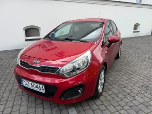 Kia Rio III (2011-) 2013
