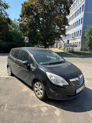 Opel Meriva II (2010-) 1.7 CDTI Cosmo 2011