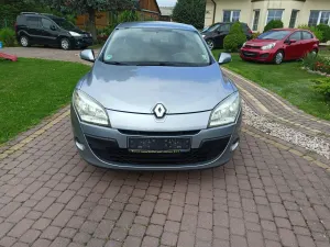 Renault Megane III (2008-2016) 1.6 16V 100 Authentique 2010