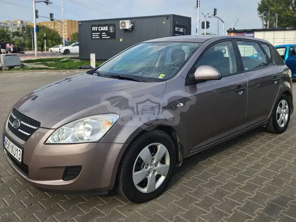 Kia Ceed I (2006-2012) 1.4 Comfort 2009