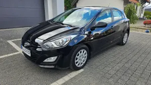 Hyundai i30 II (2012-2017) blue 1.6 CRDi Trend 2012