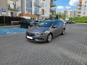 Opel Astra K (2015-2021) 1.6 CDTI Essentia S&S 2017