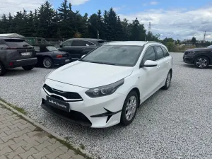 Kia Ceed III (2018-) 1.5 T-GDI M DCT 2023
