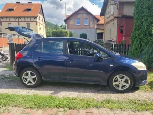 Toyota Auris I (2006-2012) 2.0 D-4D Luna 2007