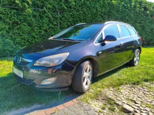 Opel Astra J (2009-2019) 2.0 CDTI Sport 2011