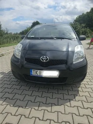 Toyota Yaris II (2005-2011) 1.4 D-4D Luna EU5 2011
