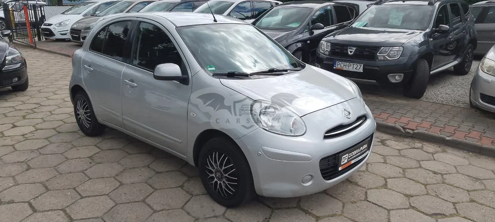 Nissan Micra (March) K13 (2010-2016) 1.2 Bild der Frau 2012