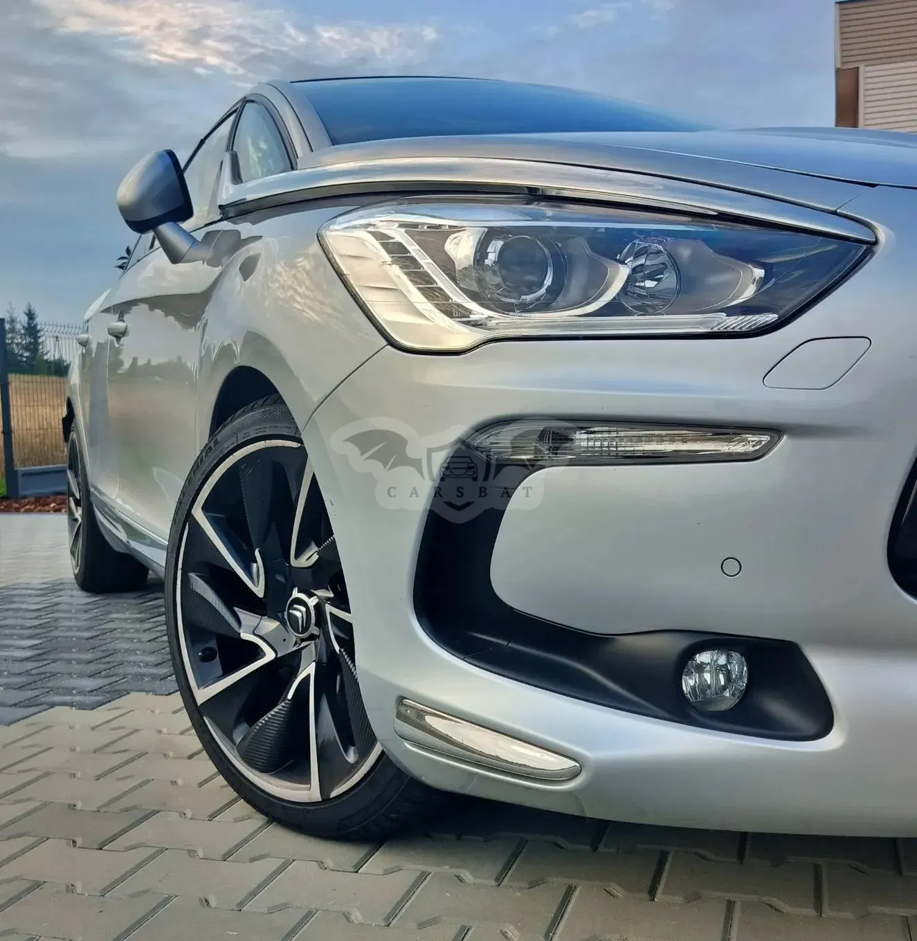 Citroën DS5 HDi 165 SportChic 2011