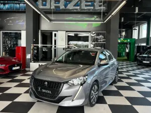Peugeot 208 II (2019-) PureTech 75 Active Pack 2020