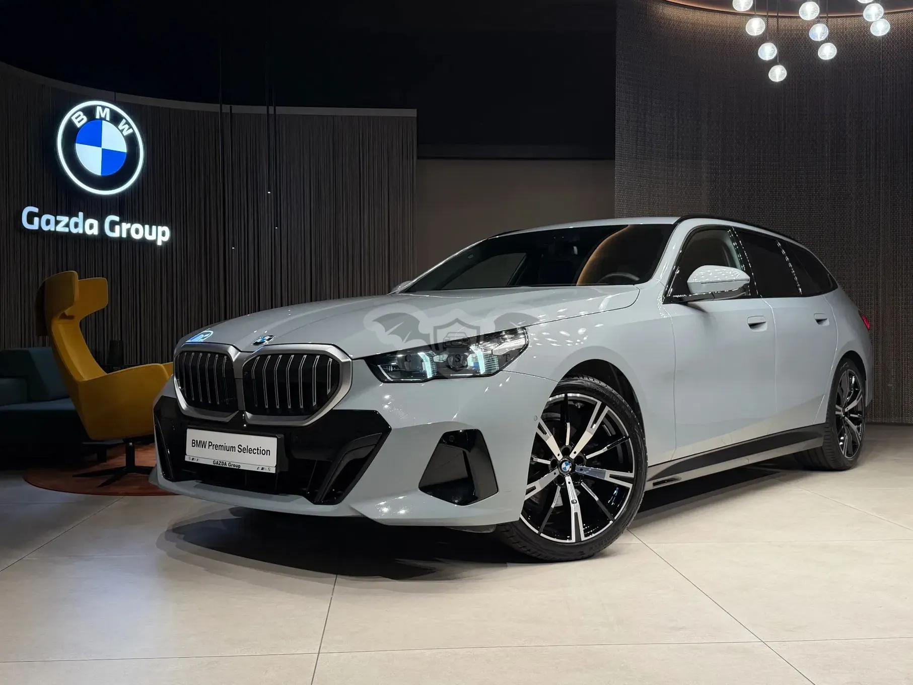 BMW 5 Series G60 (2023-) 520i mHEV M Sport 2025