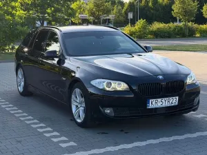 BMW 5 Series F10/F11 (2009-2017) 530d 2011