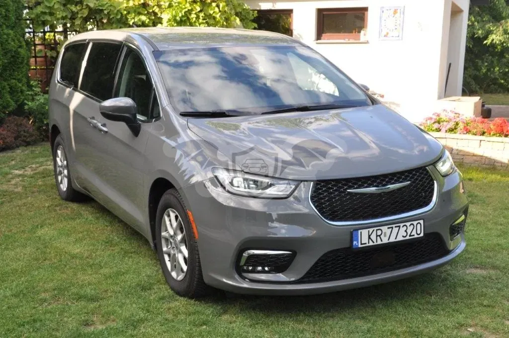 Chrysler Pacifica 2023