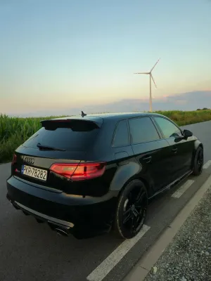 Audi RS3 Standard 2015