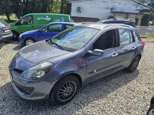 Renault Clio III (2005-2012) 1.2 TCE Expression 2009