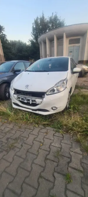 Peugeot 208 I (2012-2019) 2014