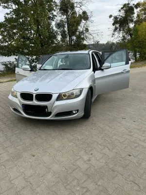 BMW 3 Series E90/E91/E92/E93 (2005-2012) 320i 2010